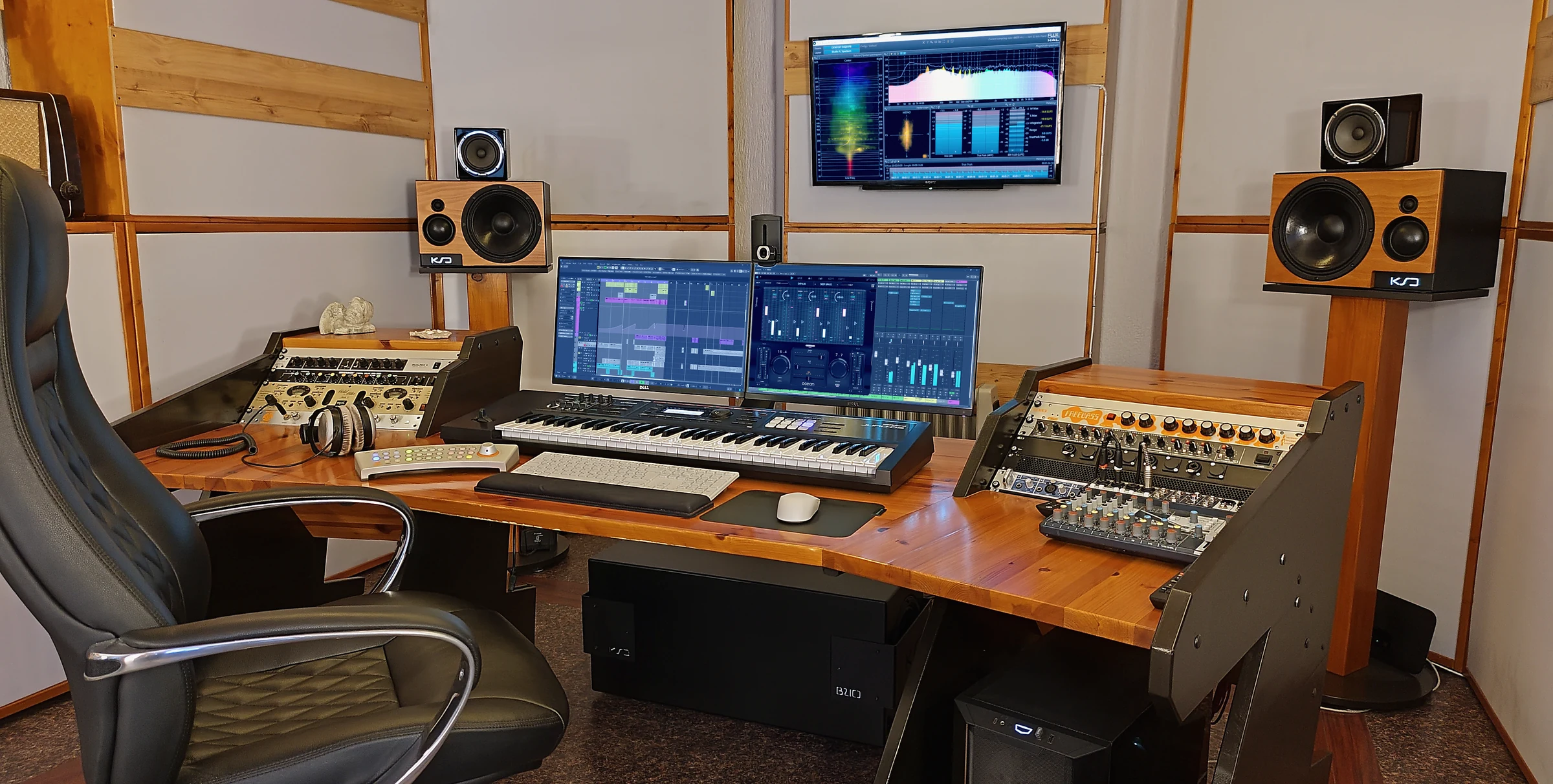 studio konsole 2026 soft